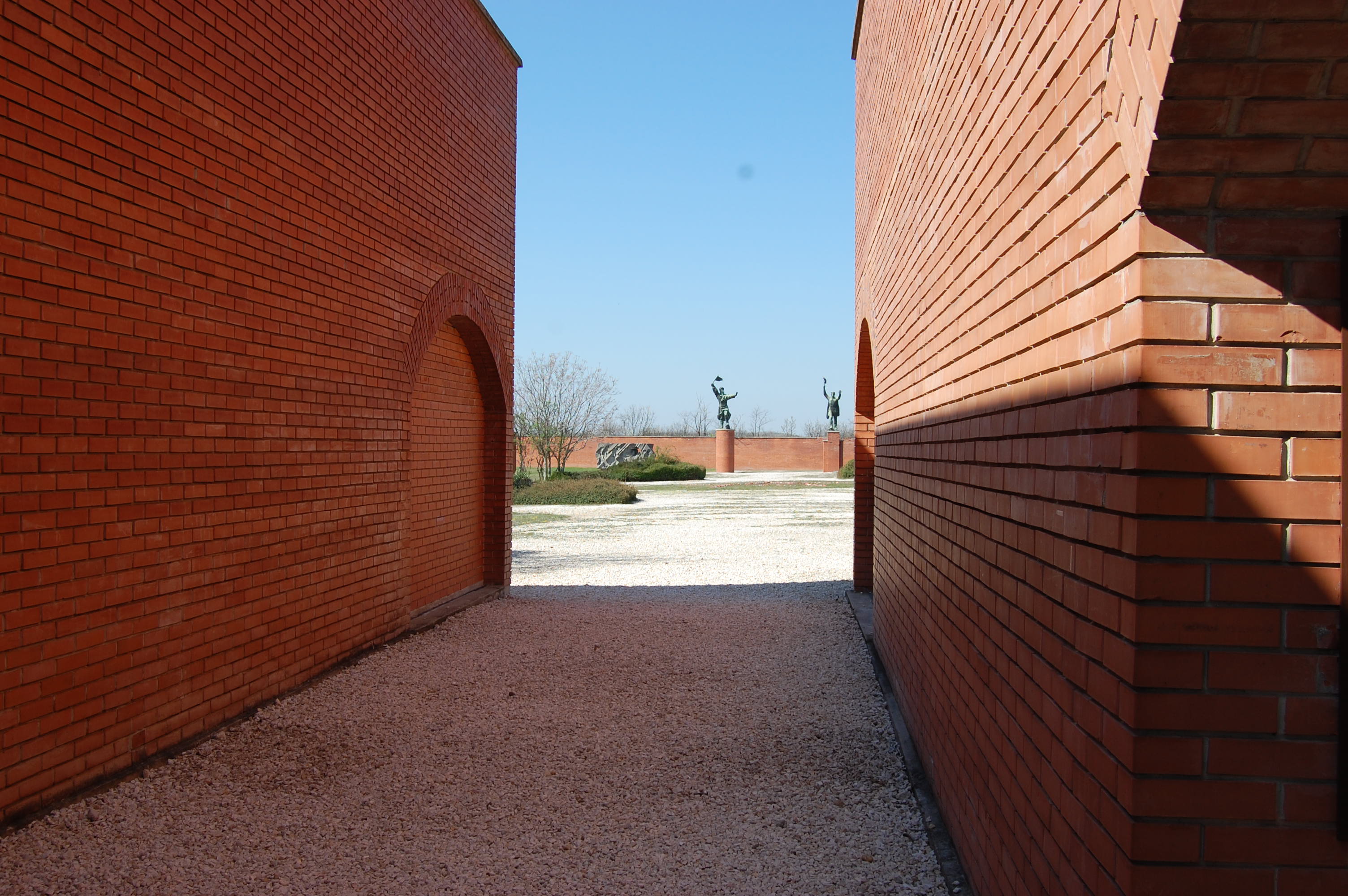 Express Painting course and workshops in the framework of EU4ART