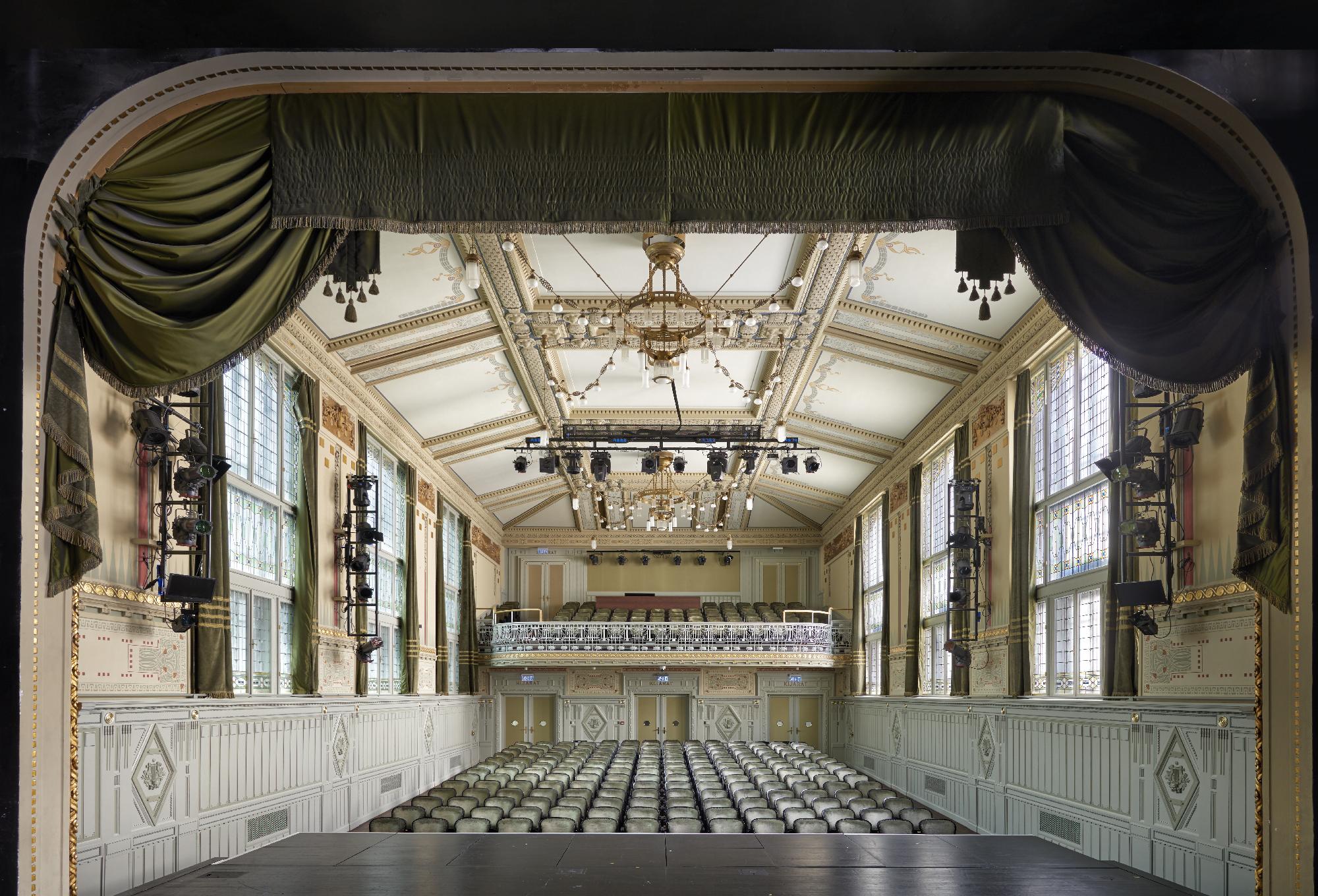 FELHÍVÁS HALLGATÓKNAK